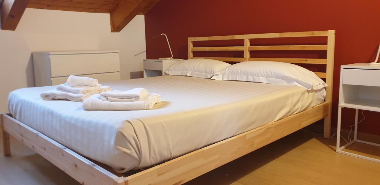 Appartamento Residenza Lavinia Monforte dʼAlba Exteriér fotografie