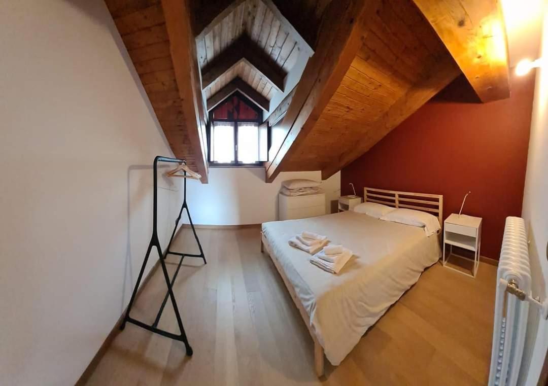 Appartamento Residenza Lavinia Monforte dʼAlba Exteriér fotografie