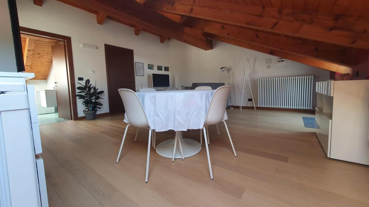 Appartamento Residenza Lavinia Monforte dʼAlba Exteriér fotografie